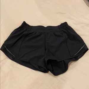 Lululemon Hotty Hot Shorts Size 8- Black